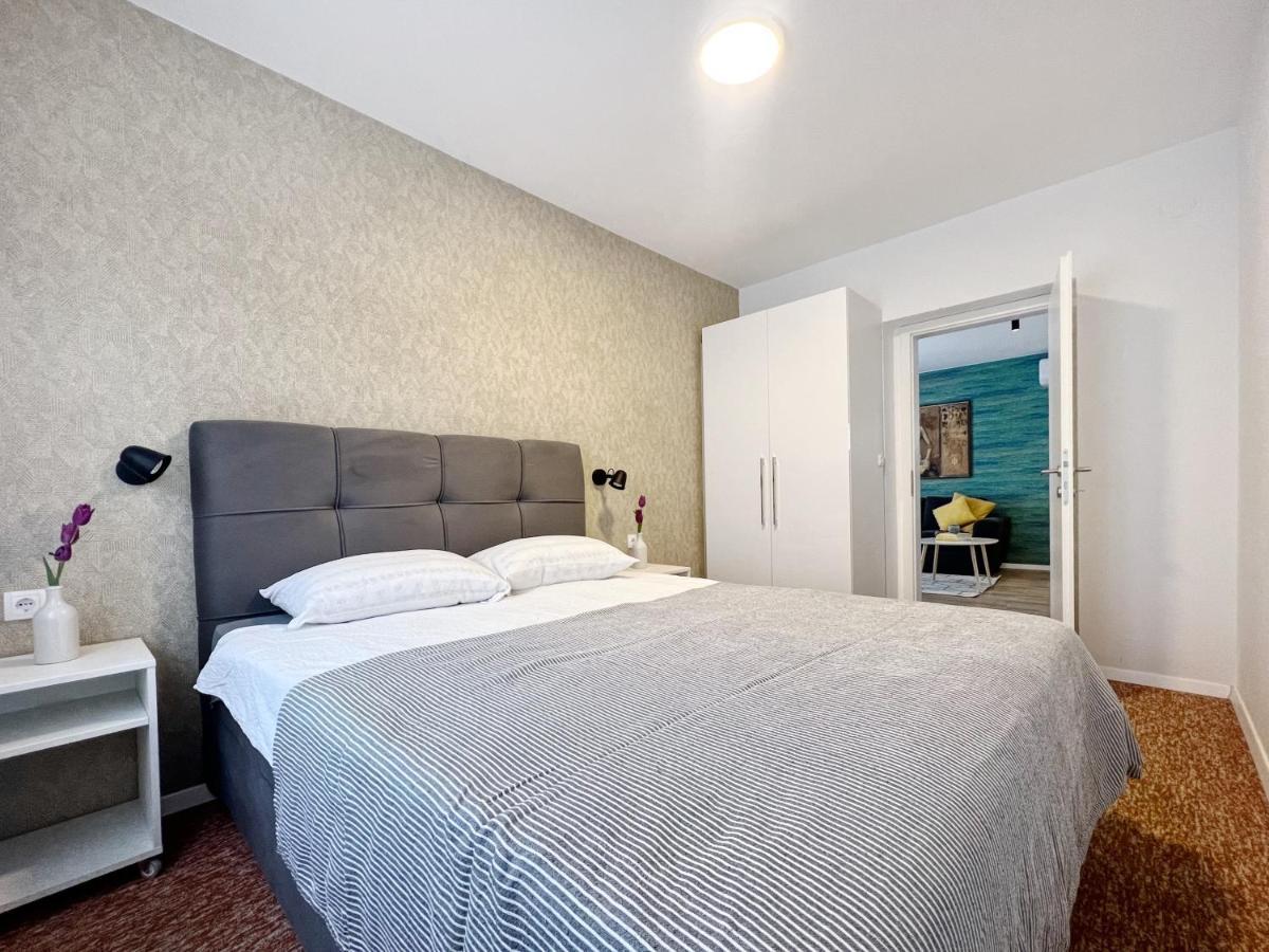 Apartments Valerian Novigrad Istria Exterior foto