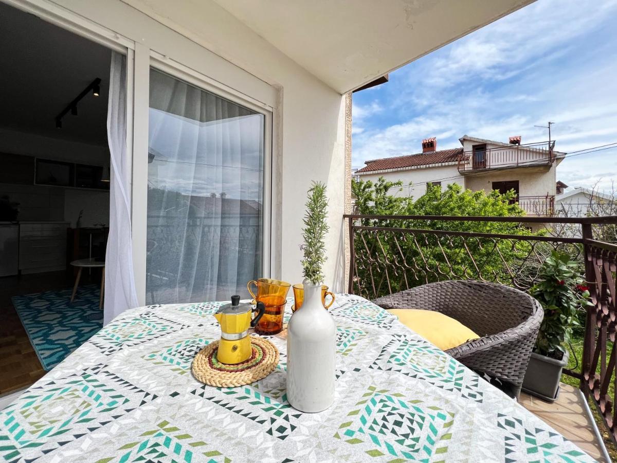 Apartments Valerian Novigrad Istria Exterior foto
